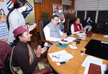 सीएम धामी ने की महिला सशक्तिकरण एवं बाल विकास विभाग की समीक्षा बैठक