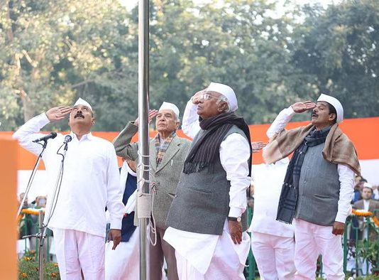 राहुल गांधी की भारत जोड़ो यात्रा से करोड़ों कार्यकर्ताओं को मिली संजीवनी: मल्लिकार्जुन खरगे