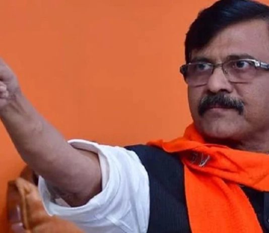 चीन जैसे भारत में घुसा है वैसे हम कर्नाटक में घुसेंगे: संजय राउत