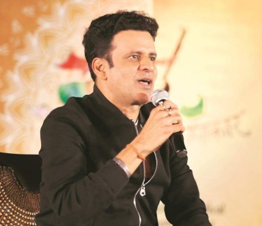 मनोज बाजपेयी ने फैंस को दी खुद के ट्विटर अकाउंट से दूरी बनाने की सलाह, जानिए पूरी बात