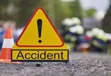 डंपर की चपेट में आकर नौ वर्षीय बालिका की मौत, मां के साथ स्कूटी पर जा रही थी स्कूल