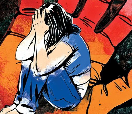नाबालिक से दुष्कर्म के मामले में अभियुक्त को दस वर्ष की कठोर सजा विशेष सत्र न्यायाधीश (पोक्सो) पौड़ी ने नाबालिक से दुष्कर्म के मामले में अभियुक्त को सुनायी दस वर्ष की कठोर सजा