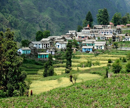 बनाली: प्रिय गावँ की माटी-पानी और हमारी जड़ें – मदन मोहन कण्डवाल