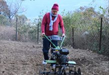 मुख्यमंत्री निकले पगडंडियों में प्रातः काल भ्रमण पर