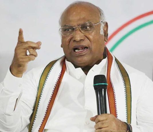 मल्लिकार्जुन खरगे का बड़ा दावा, बोले 2024 में देश की जनता पीएम मोदी को सिखाएगी सबक