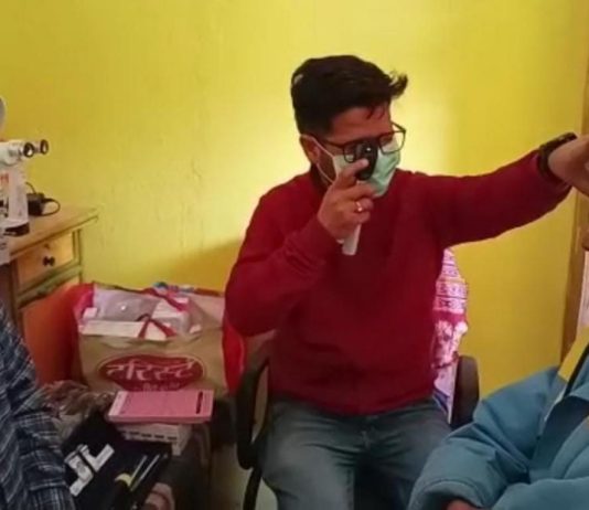 हंस फाउंडेशन ने प्रेमनगर पौड़ी में लगाया निशुल्क नेत्र जांच शिविर, 100 लोगों ने उठाया लाभ