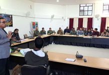 शहर के आयुक्त ग्राम्य विकास सभागार में वन कर्मियों को दिया गया वनाग्नि सुरक्षा का एक दिवसीय तकनीकी प्रशिक्षण