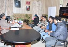 अपर मुख्य सचिव ने बेरोजगार संगठन के प्रतिनिधिमंडल से की मुलाकात