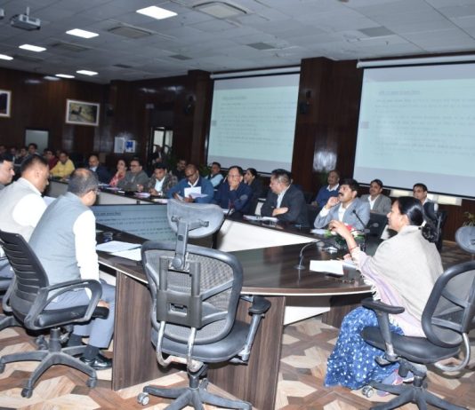 अपर मुख्य सचिव ने राज्यपाल के अभिभाषण की तैयारियों के संबंध में की बैठक
