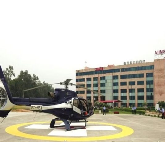 अप्रैल में शुरु हो सकती हैं हेली एंबुलेंस सेवा