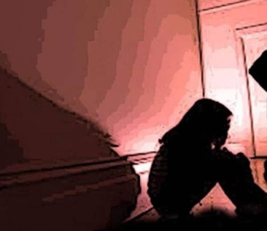 नाबालिग के साथ सौतेले पिता ने किया दुष्कर्म, पुलिस ने किया गिरफ्तार