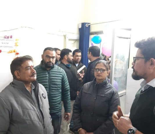 सीएमओ डॉ प्रवीण कुमार ने टेलीकेयर सेवा के मिनी कॉल सेंटर का किया शुभारंभ