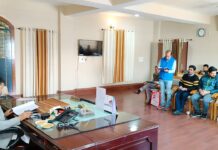 संयुक्त उपजिला चिकित्सालय श्रीनगर में साफ-सफाई व मरीजों के खाने की गुणवत्ता विशेष ध्यान देने के डीएम ने सीएमएस को दिए निर्देश