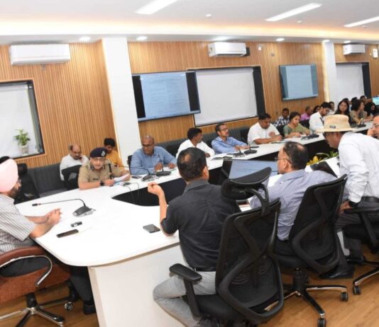 मुख्य सचिव की अध्यक्षत में यूथ-20 कार्यक्रम की तैयारियों को लेकर हुई बैठक
