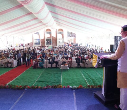 सीएम धामी ने किया जी. डी. गोयनका पब्लिक स्कूल का शुभारम्भ