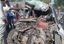 एक परिवार के 6 लोगों की सड़क दुर्घटना में मौत,मृतकों में तीन बच्चे भी शामिल