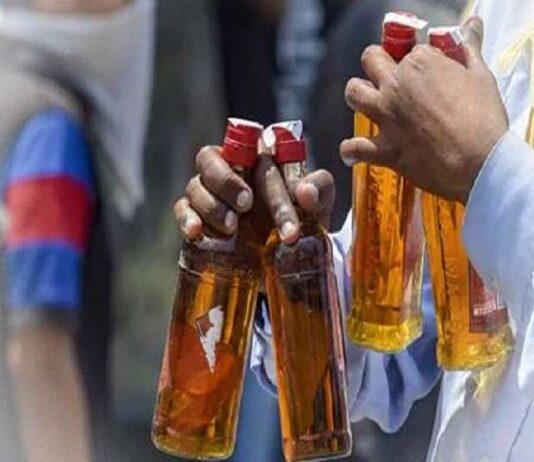 जहरीली शराब पीने से 16 लोगों की मौत, 14 की हालत गंभीर