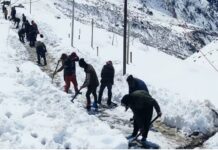 मौसमः ऊंची पहाडियों पर बर्फबारी, निचले इलाकों में छाए बादल