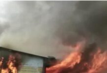 चार मासूम जिंदा जले, डीएम ने किया निरीक्षण