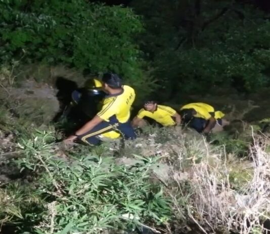 मसूरी घूमने आए दो युवक खाई में गिरे, रेस्क्यू कर अस्पताल में कराया भर्ती
