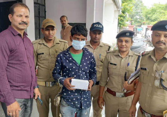 स्मैक के साथ नशा तस्कर गिरफ्तार