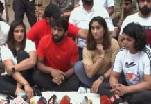 पहलवानों की याचिका पर सुप्रीम कोर्ट ने दिल्ली पुलिस को भेजा नोटिस