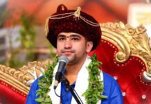 धीरेंद्र शास्त्री ने खोली नेताओं की पोल, कहा: पैसे देकर जुटाते हैं भीड़