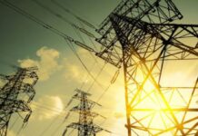 गुरूवार तड़के आई तेज आंधी से बिजली पानी बाधित