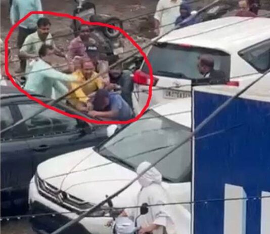 बीच बाजार युवक पर टूट पड़े काबीना मंत्री और उनका स्टाफ