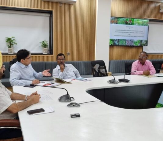 मुख्य सचिव ने की जड़ी-बूटी उत्पादन को लेकर सम्बन्धित विभागों के साथ बैठक