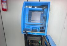 बदमाशों ने एटीएम मशीन काटकर निकाले 15 लाख रुपये