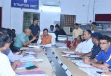 सीएम धामी ने जिलाधिकारियों को अलर्ट मोड पर रहने के दिए निर्देश