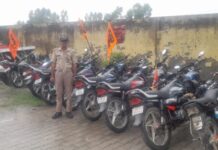 बिना साइलेंसर बाइक वालों पर कार्यवाही, 10 बाइक व 1 स्कूटी सीज