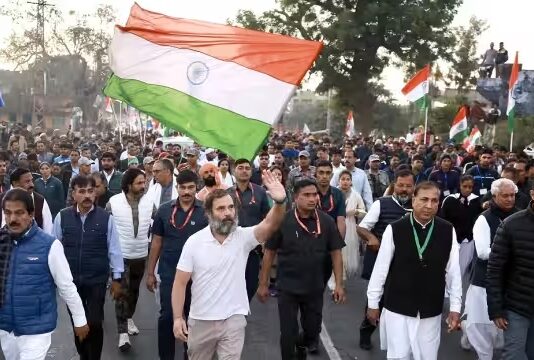 भारत जोड़ो यात्रा को लेकर पार्टी कार्यकर्ताओं ने की बैठक