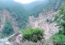 गौरीकुंड हादसा: तीसरे दिन भी चला रेस्क्यू अभियान, लापता लोगों का अब तक सुराग नहीं