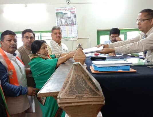बागेश्वर: भाजपा प्रत्याशी पार्वती दास ने भरा नामांकन पत्र, सीएम धामी ने किया जनसभा को सम्बोधित