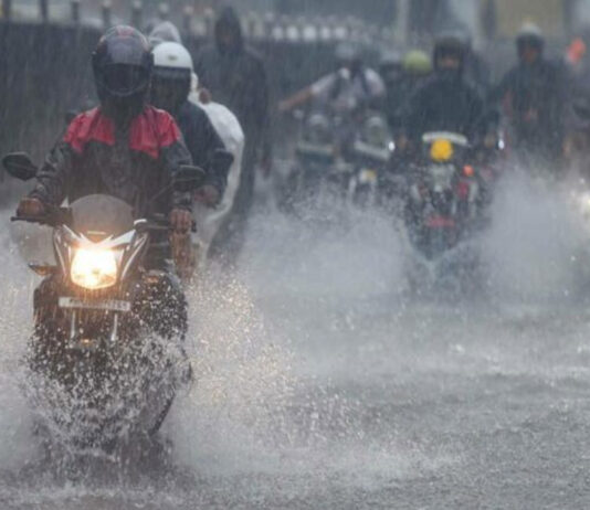 बारिश मूसलाधार, पहाड़ का हाल-बेहाल