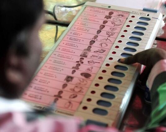मतदेय स्थलों के पुनरीक्षण कार्यक्रम में संशोधिन