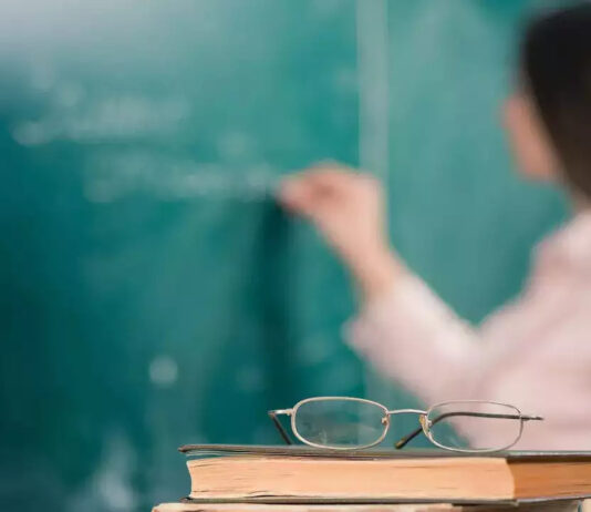 अशासकीय विद्यालयों में भर्ती पर रोक, शिक्षा सचिव ने किए आदेश जारी