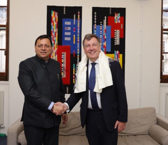 मुख्यमंत्री धामी ने लंदन में किए 3 हजार करोड़ के इन्वेस्टमेंट एमओयू साइन, बैठकों का दौर जारी