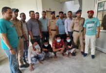 लूट के इरादे से आरोपियों ने की थी बुर्जुग की गला काटकर हत्या