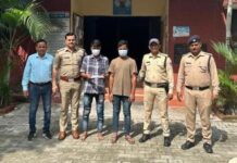 बुजुर्ग महिला से लूट का आरोपी सुनार सहित गिरफ्तार