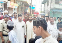 जश्ने ईद मिलादुन नबी पर निकाला जुलूस