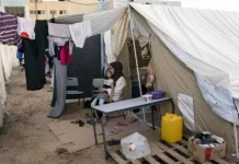 अब दुनिया भर में रिकॉर्ड 114 मिलियन लोग विस्थापित हुए हैं: संयुक्त राष्ट्र