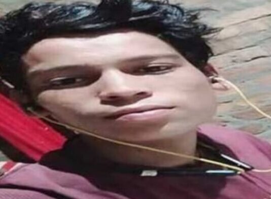 बस से कुचल कर किशोर की दर्दनाक मौत