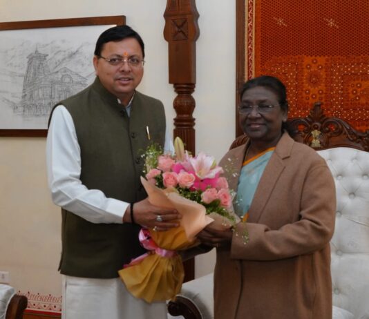 सीएम धामी ने की राष्ट्रपति मुर्मु से शिष्टाचार भेंट