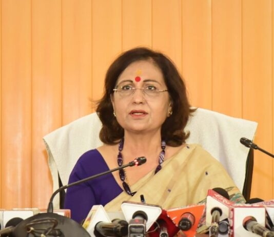 बाल अधिकार संरक्षण आयोग की अध्यक्ष ने प्रेस वार्ता कर उपलब्धियां की साझा