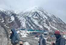 माइनस छह डिग्री पहुंचा केदारनाथ का तापमान