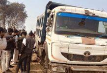 डंपर ने साइकिल सवार को कुचला, मौत