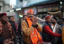 भाजपा महापौर प्रत्याशी सौरभ थपलियाल ने चुनावी रणभूमि के अंतर्गत पकड़ी रफ्तार